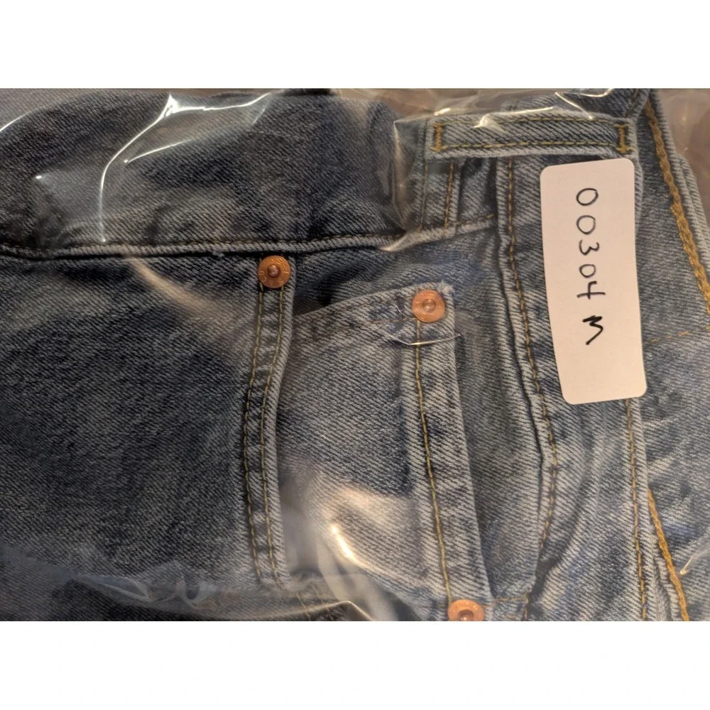 VTG Levis 505 Jeans Mens 36x32 Straight‎ Regular Light Wash Red Tag 90s